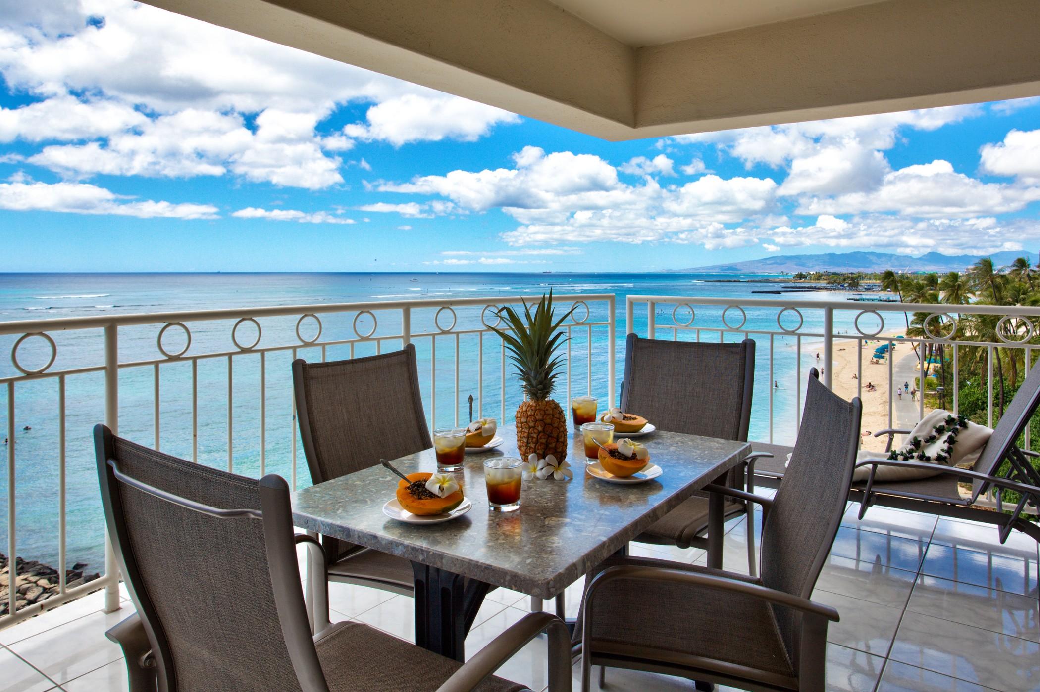 Castle Waikiki Shore Honolulu Dış mekan fotoğraf